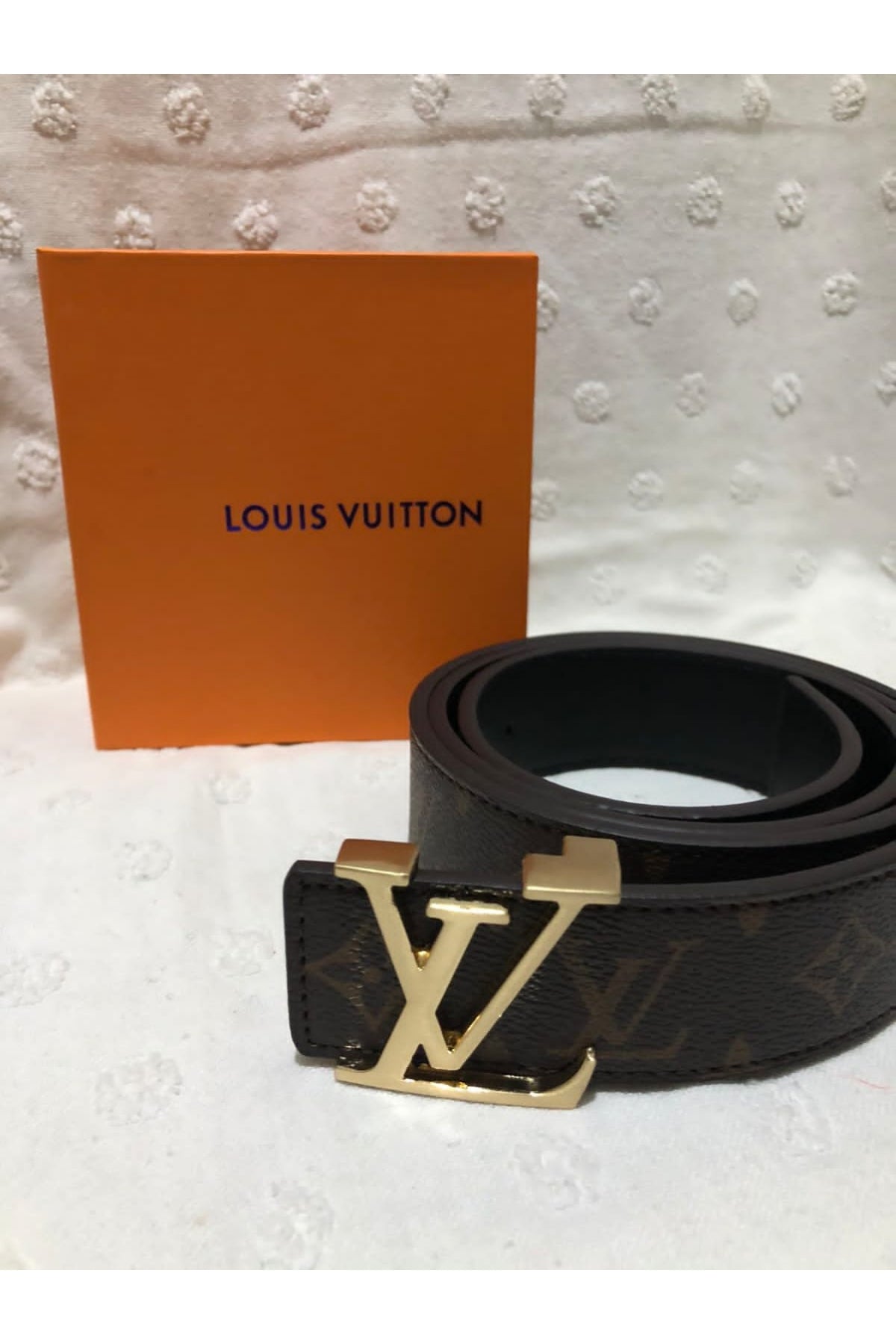 Louis Vuitton - Buckel Leather Belt - UAE
