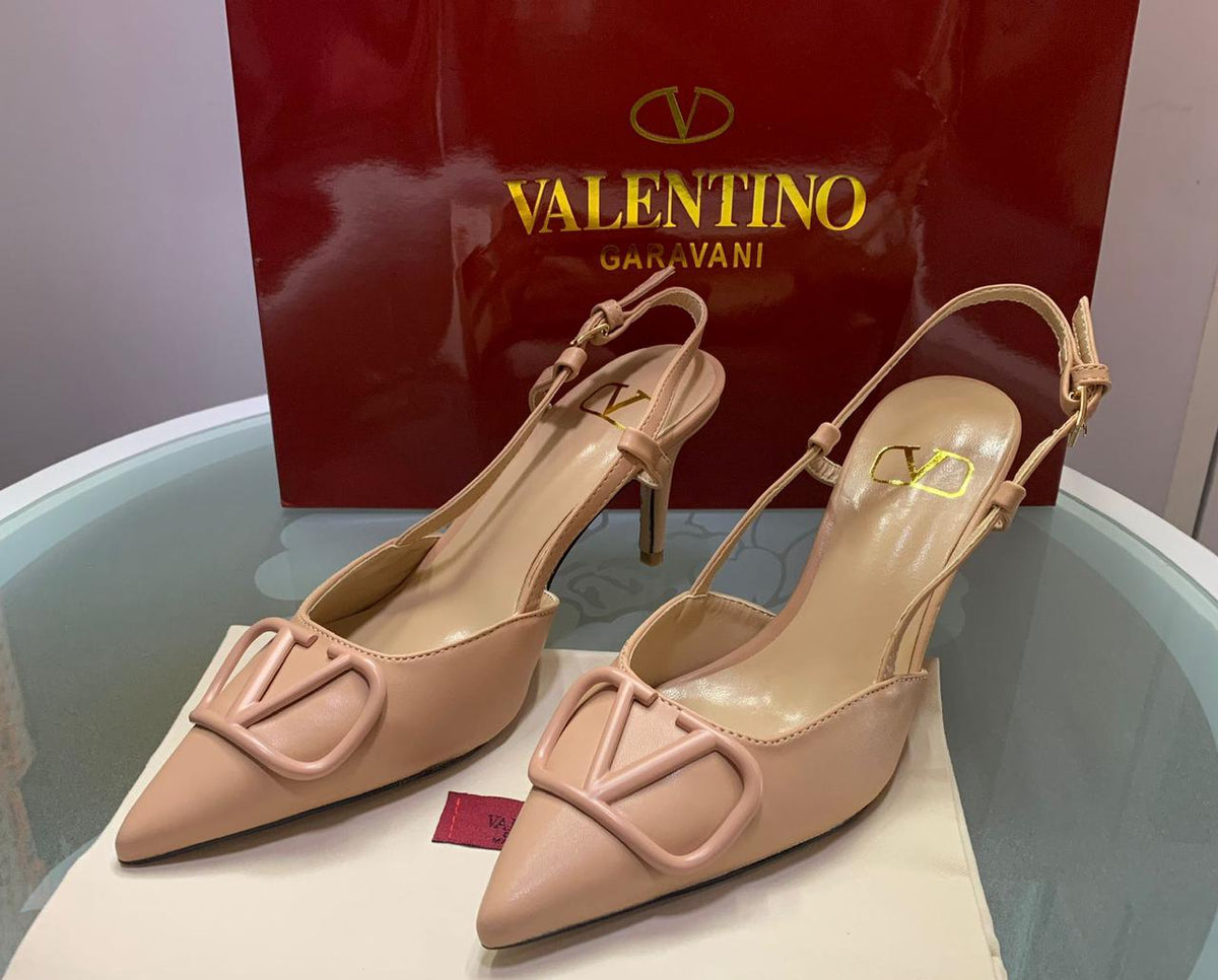 V-Logo Signature Patent Valentino Comma Heel - UAE