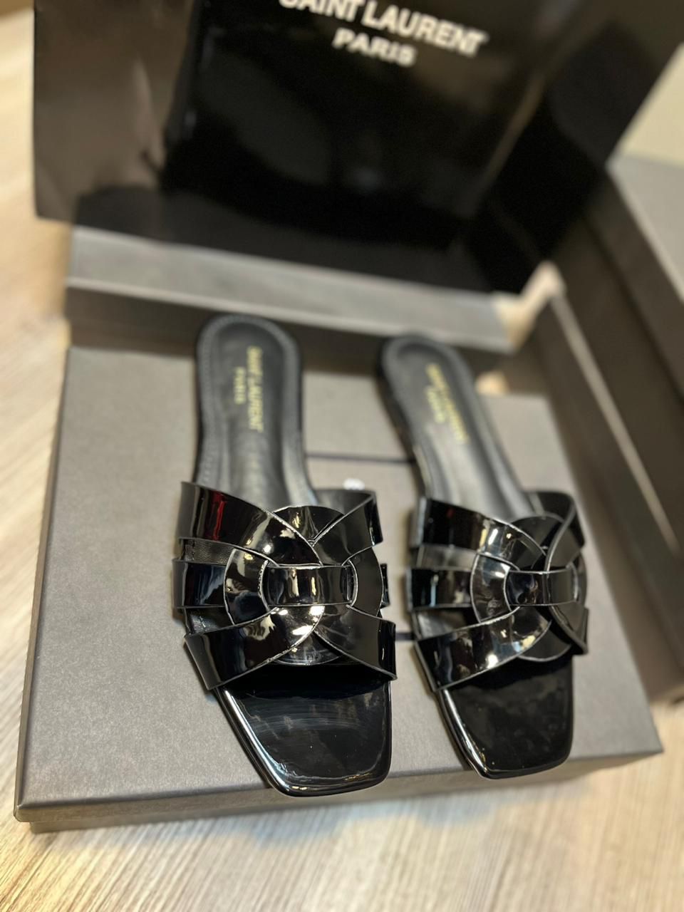YSL - Saint Laurent Woman slides elegant slippers sandals - UAE